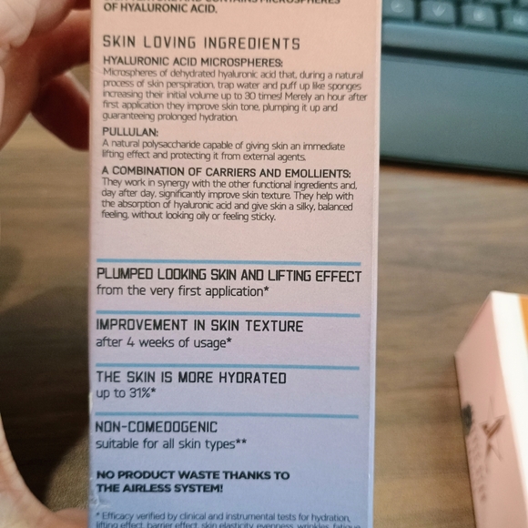 Skin Realist Foundation - And Caramel Settings Power - Picture 5 of 7